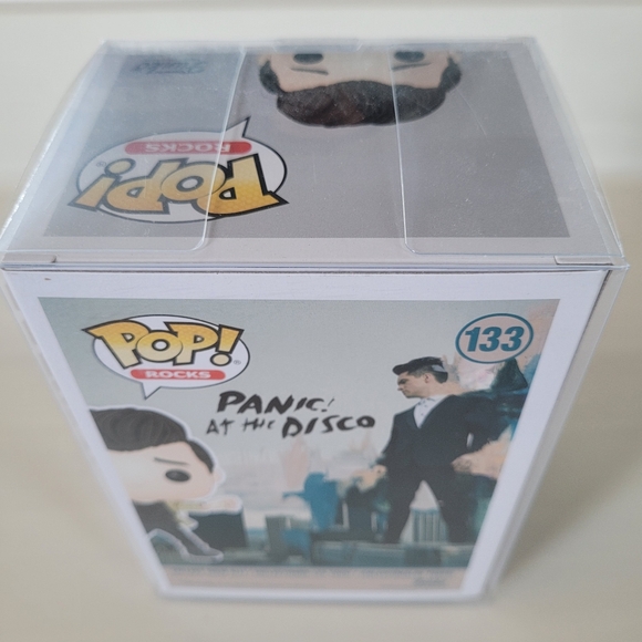 FUNKO POP ROCKS Panic At The Disco Brendon Urie Figure 133  w/ Box & Cover - Picture 5 of 13
